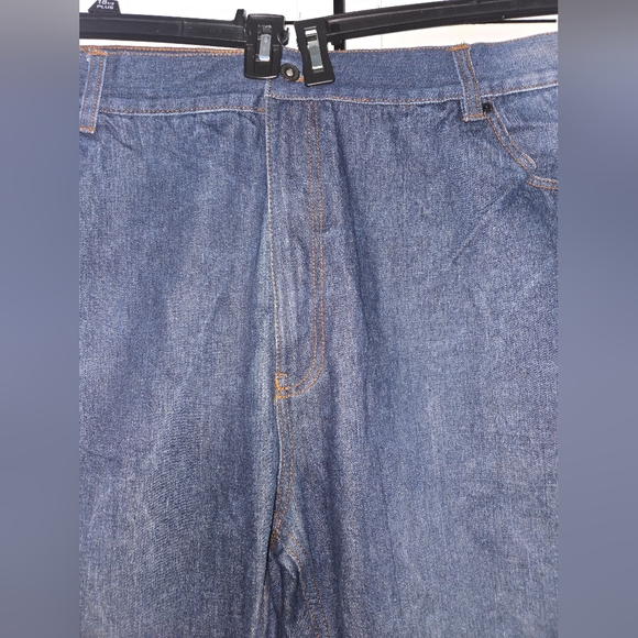 Rocawear Men's W•52 Classic Fit Blue Jeans - Picture 2 of 11